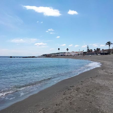 Apartamento Primera Linea De Playa Manilva Eksteriør billede