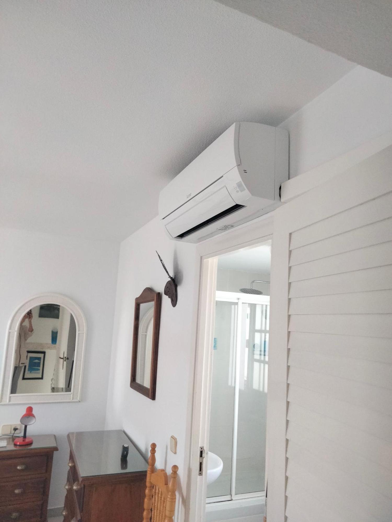Apartamento Primera Linea De Playa Manilva Eksteriør billede